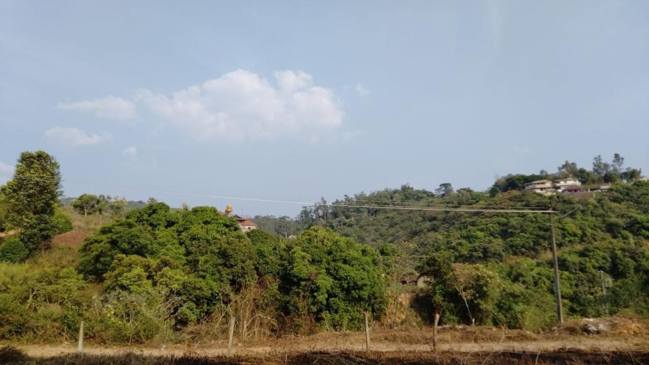 Snowdrop Inn Coorg Madikeri Exterior foto